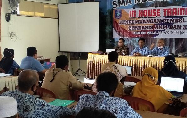 H. Nopizar Dwipurnama Pembukaan Acara dari Kacabdindik Wilayah III