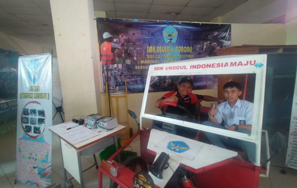 Gedung Olah Raga Sahabudin Babel Stand SMKN 1 TOBOALI
