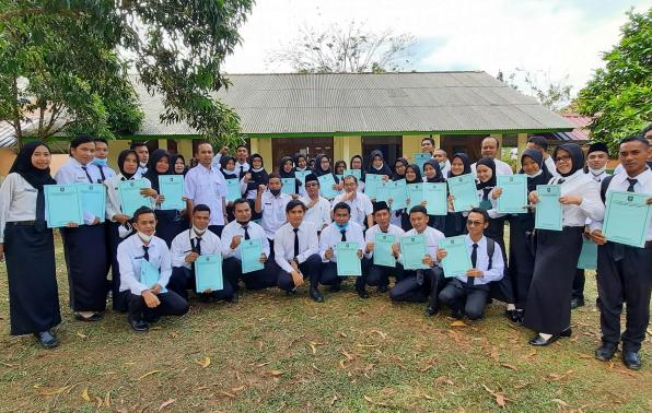 Cabang Dinas Pendidikan Wilayah III Foto Bersama Setelah Pelantikan P3K