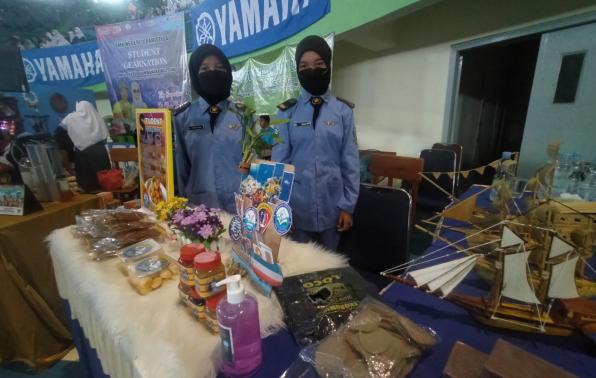 Produk Stand SMKN 1 TUKAK SADAI