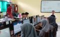 Kassubag TU Cabang Dinas Wilayah III bersama Pengawas